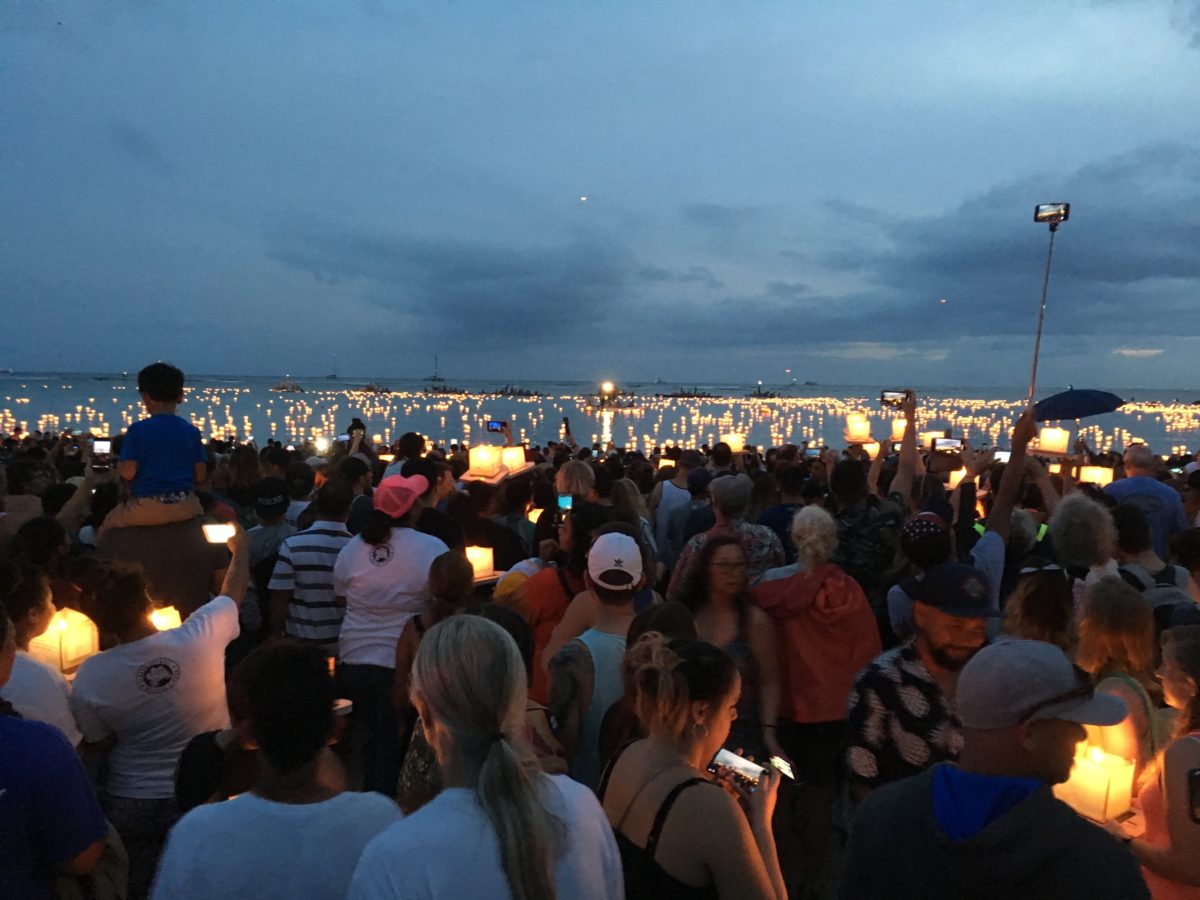 Honolulu Lantern Floating Festival Lantern Floating Hawaii Flying High On Points