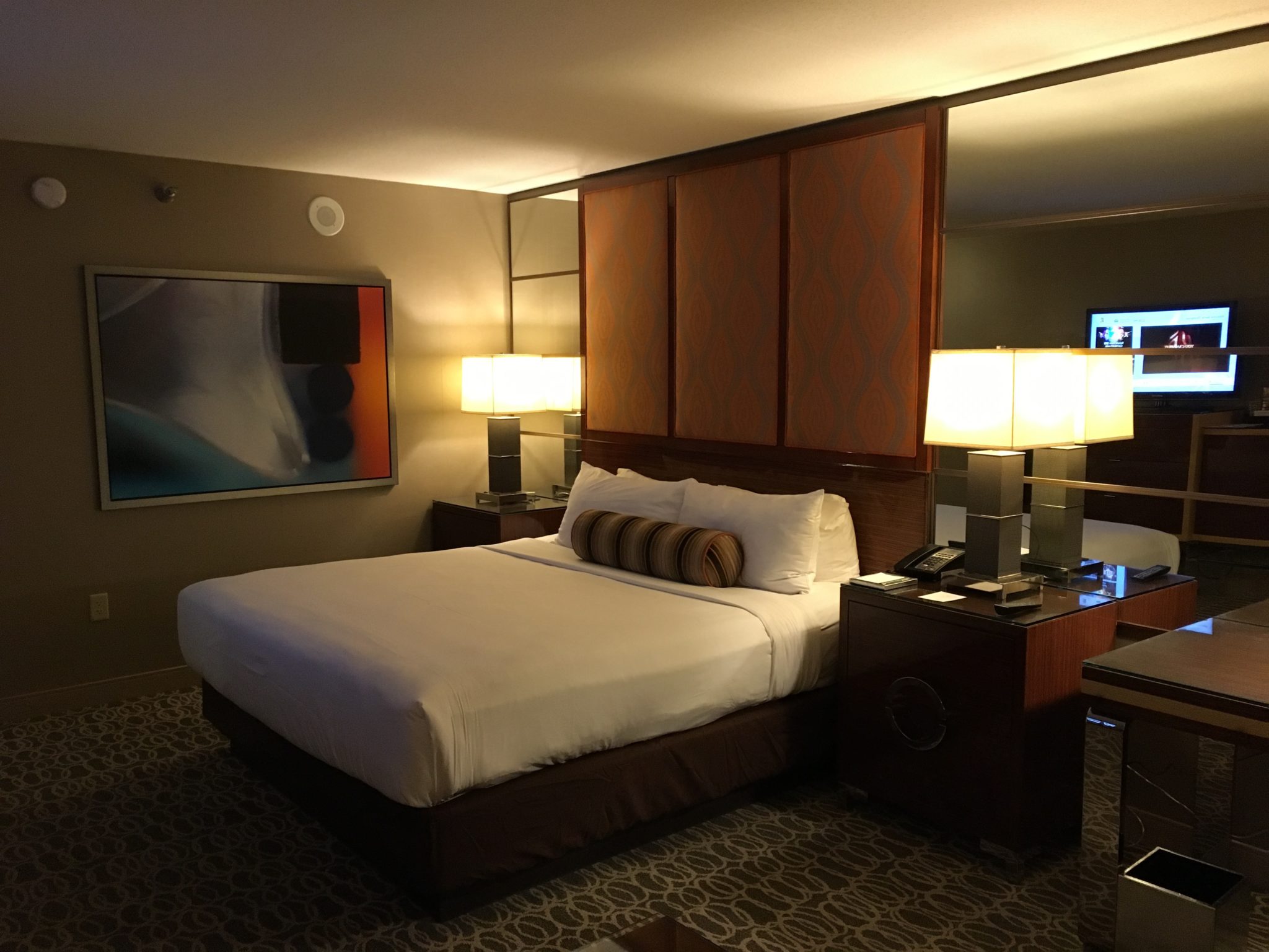 mgm grand hotel casino queen bed
