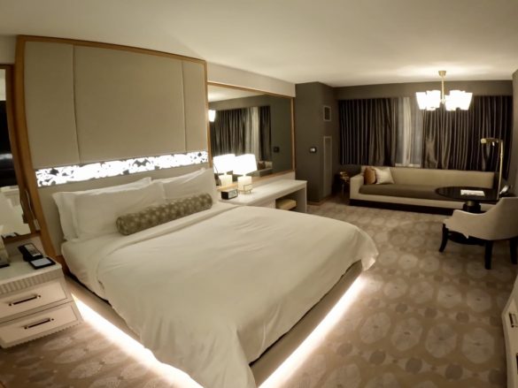 Video Walkthrough: Deluxe King Guest Room Tour At The Ritz-Carlton Los ...